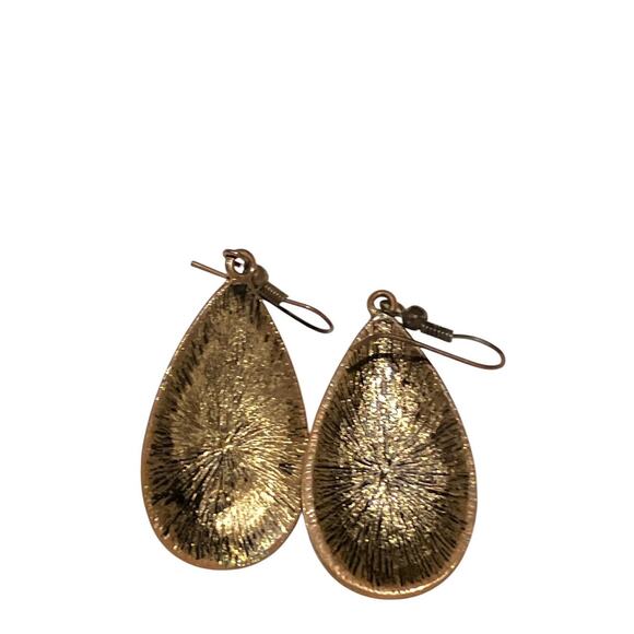 GOLD TEAR DROP EARRINGS - Picture 3 of 3